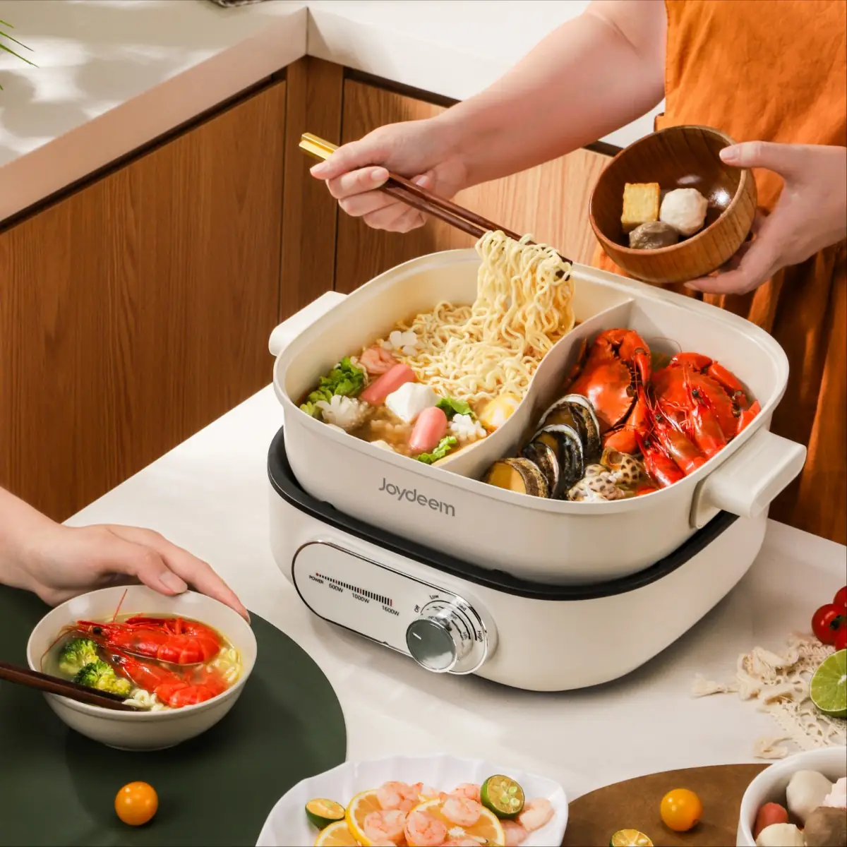 Joydeem DHG-B600 Non-Stick Electric Hot Pot with Divider Double-Flavor Shabu Shabu Pot (6.3 Qt/6 Liters)