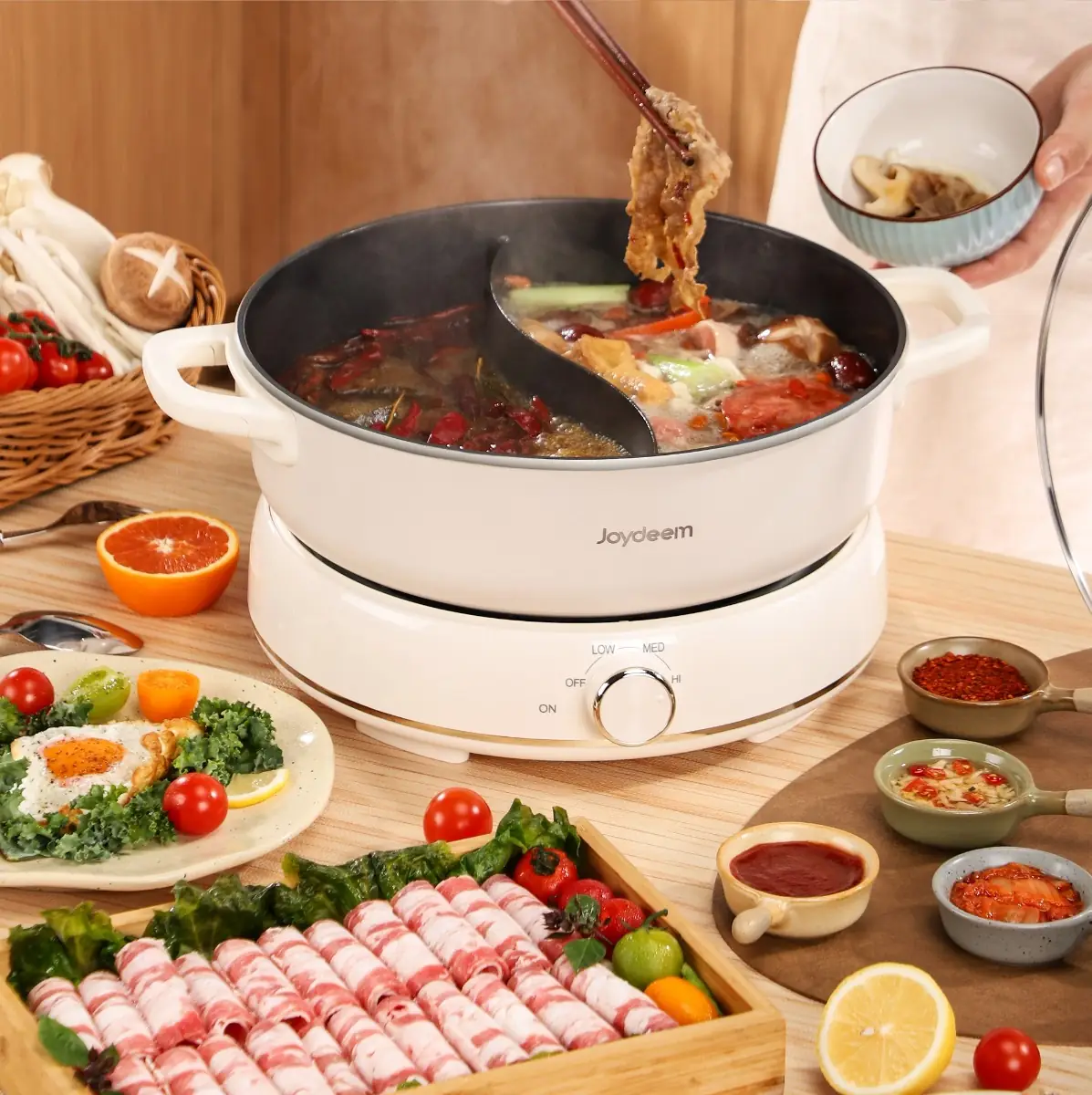 Joydeem DHG-B601 Electric Grill & Hot Pot Combo Detachable Nonstick Ceramic Pot (6.3 Qt)