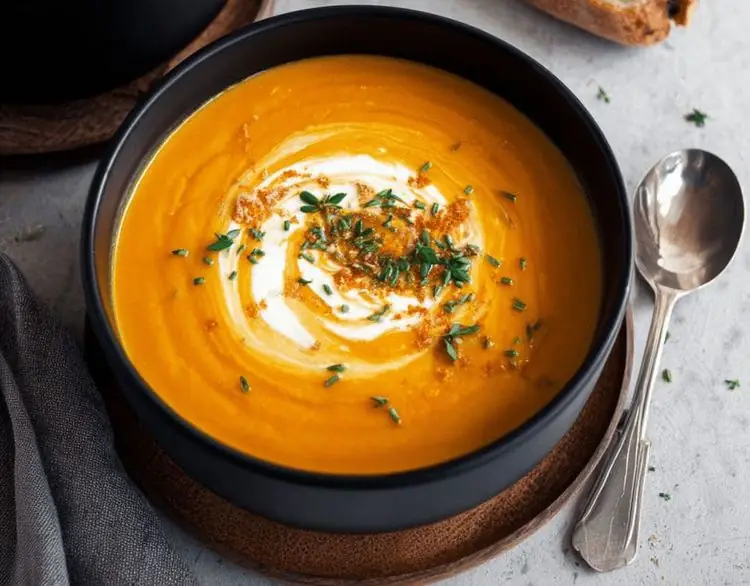 Roasted Carrot Ginger Soup