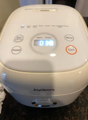 simple to use, cooks evenly, multi-functional