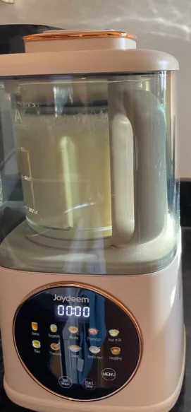 Hot and cold blender